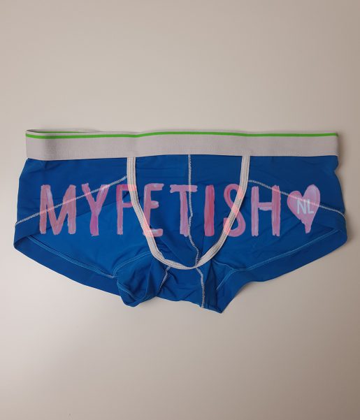 Gedragen blauwe mannen slip